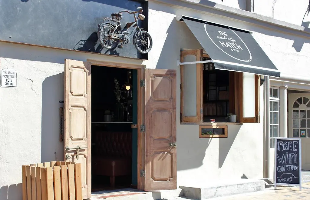 7 Views Self Catering Beachfront Apartment Bloubergstrand